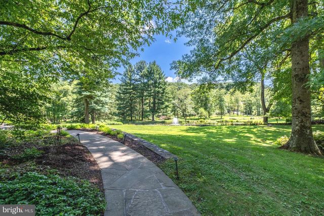 1045 LOWER PINE CREEK RD, Chester Springs, PA 19425