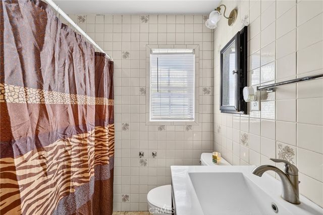2415 Merrywood, Pomona, CA 91767