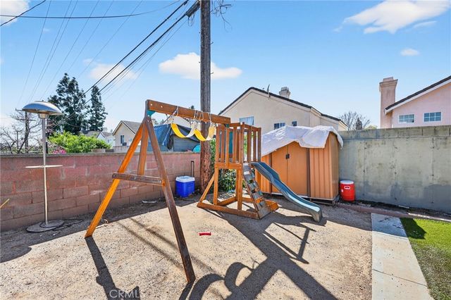 2415 Merrywood, Pomona, CA 91767