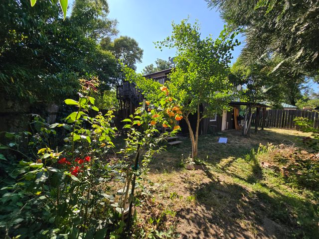 421 Par Avenue, Redway, CA 95560