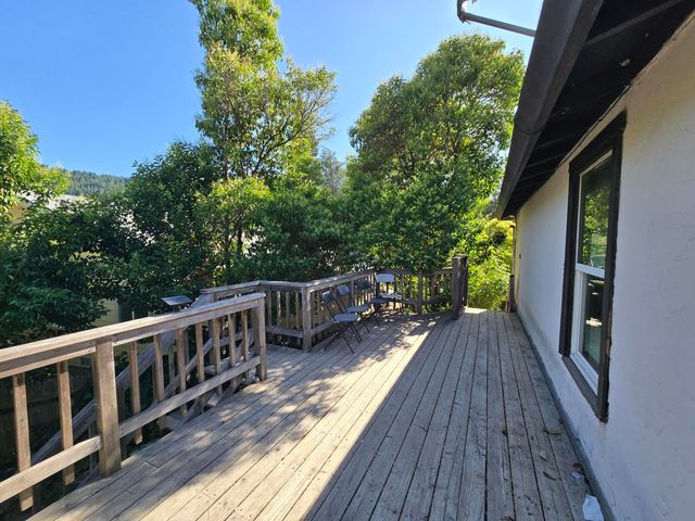 421 Par Avenue, Redway, CA 95560