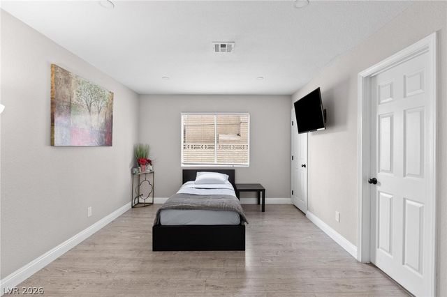 3402 Classic Bay Lane, Las Vegas, NV 89117