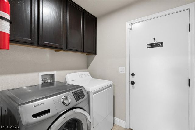 3402 Classic Bay Lane, Las Vegas, NV 89117