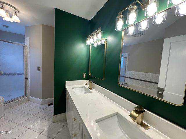 2610 Dover Road, Raleigh, NC 27608