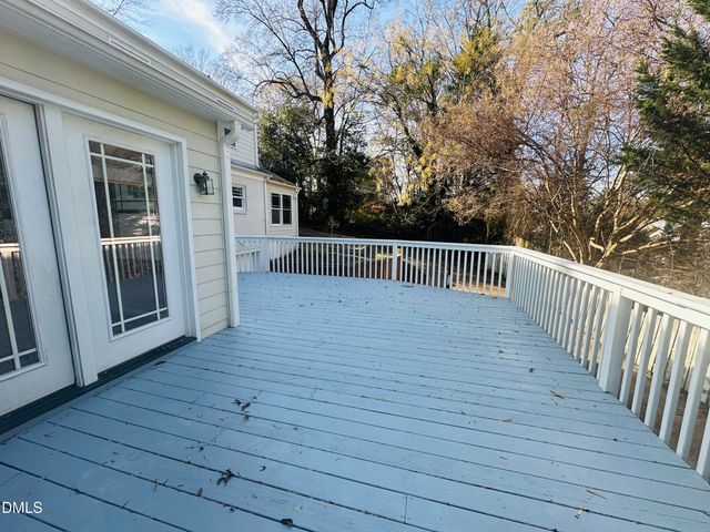 2610 Dover Road, Raleigh, NC 27608