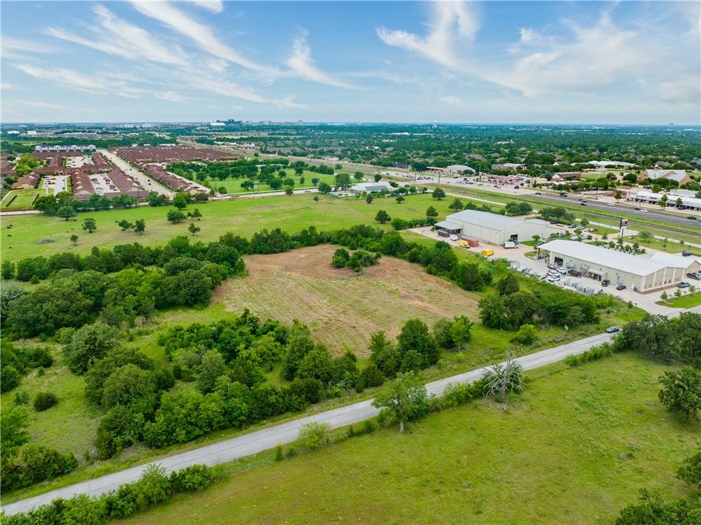 2900 N Graham Rd, College Station, TX 77845 — exterior