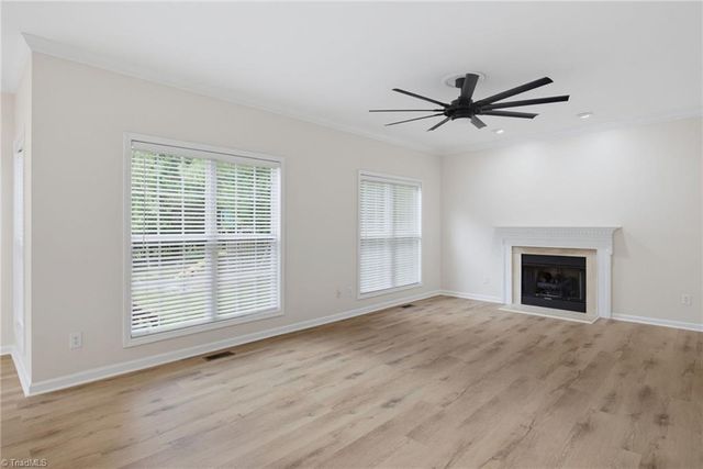 6616 Ivystone Drive, Jamestown, NC 27282