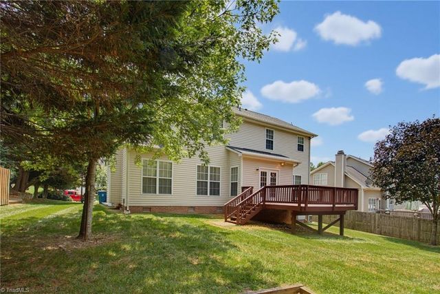 6616 Ivystone Drive, Jamestown, NC 27282