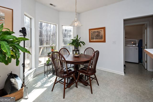 231 Barrington Farms Parkway, Sharpsburg, GA 30277