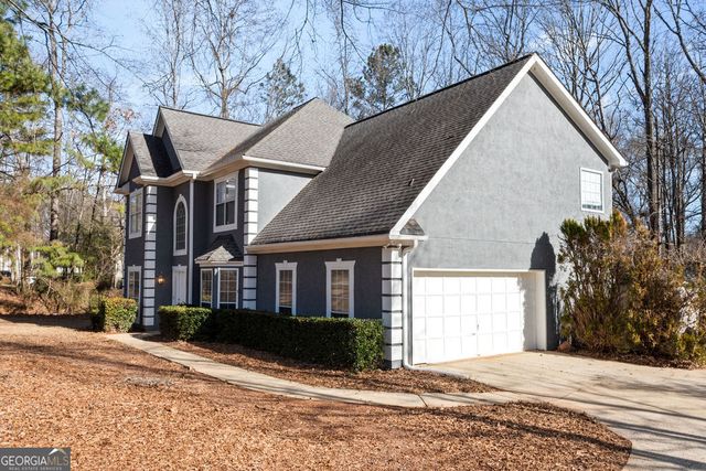 231 Barrington Farms Parkway, Sharpsburg, GA 30277