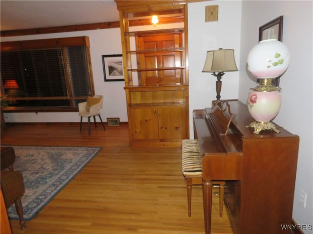 1 Woodland Parkway, Evans, NY 14006