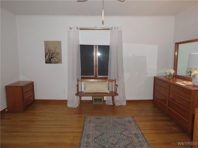 1 Woodland Parkway, Evans, NY 14006