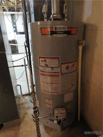 1 Woodland Parkway, Evans, NY 14006