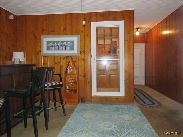 1 Woodland Parkway, Evans, NY 14006