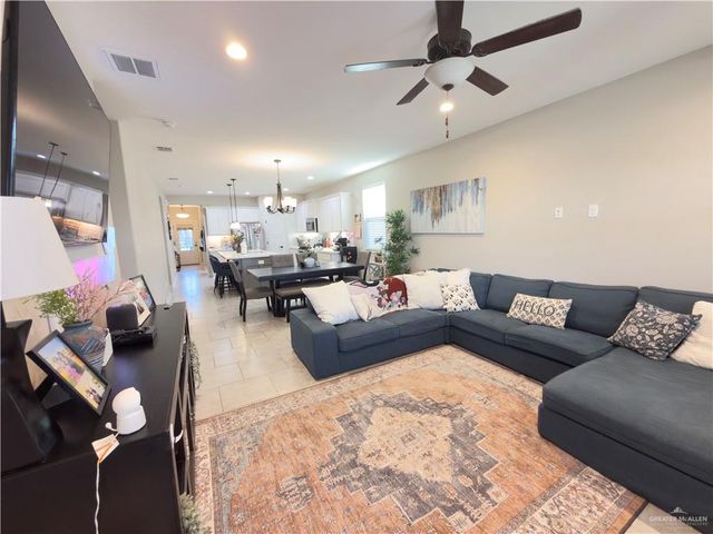 3304 Harvard Avenue, Mcallen, TX 78504