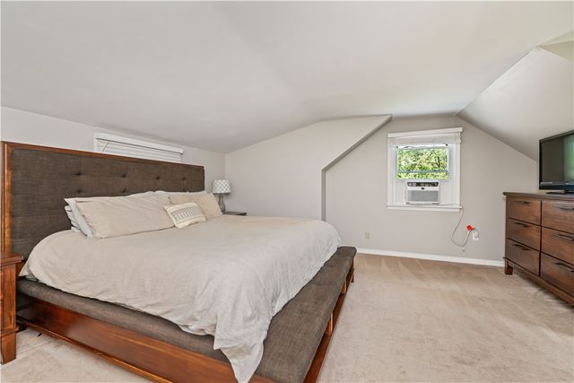 1178 State Road, Webster, NY 14580