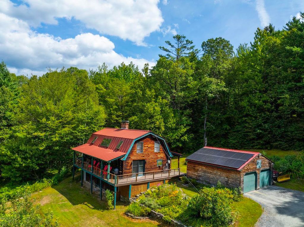 Image 3 of property listing at 3 Old County Road, Athens, VT 05143