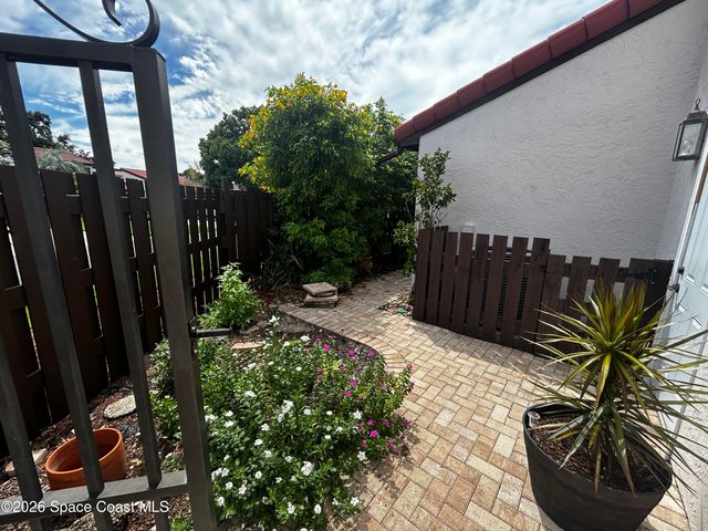 112 Osprey Court, Melbourne, FL 32940