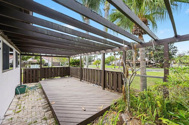 112 Osprey Court, Melbourne, FL 32940