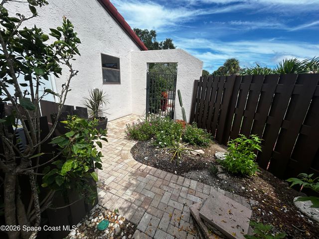 112 Osprey Court, Melbourne, FL 32940