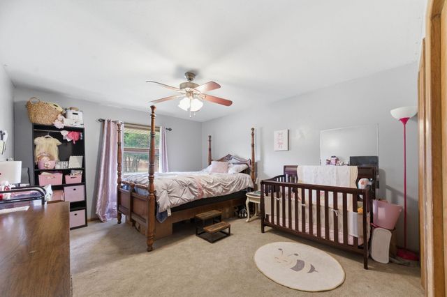 1701 N Sunset Dr, Augusta, KS 67010