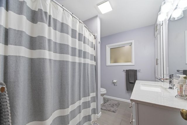 1701 N Sunset Dr, Augusta, KS 67010