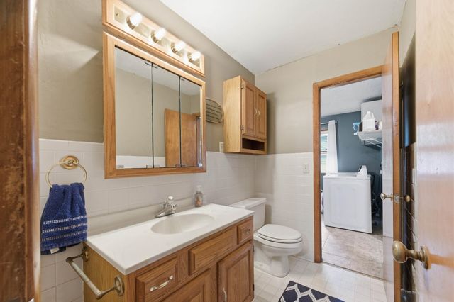 1701 N Sunset Dr, Augusta, KS 67010