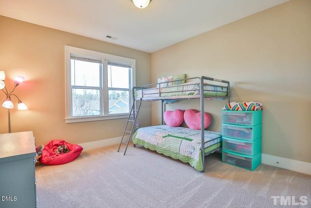 19 Pokeberry Bend Drive, Chapel Hill, NC 27516