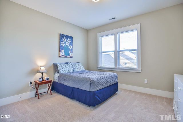 19 Pokeberry Bend Drive, Chapel Hill, NC 27516
