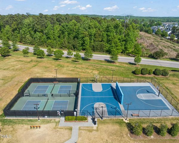 19 Pokeberry Bend Drive, Chapel Hill, NC 27516