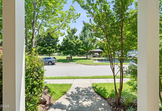 19 Pokeberry Bend Drive, Chapel Hill, NC 27516