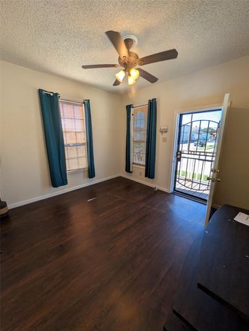 1222 42nd Street, Galveston, TX 77550