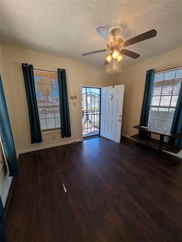 1222 42nd Street, Galveston, TX 77550