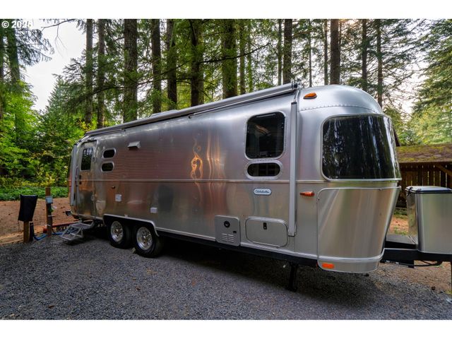 67930 E STAGE STOP Rd, Welches, OR 97067