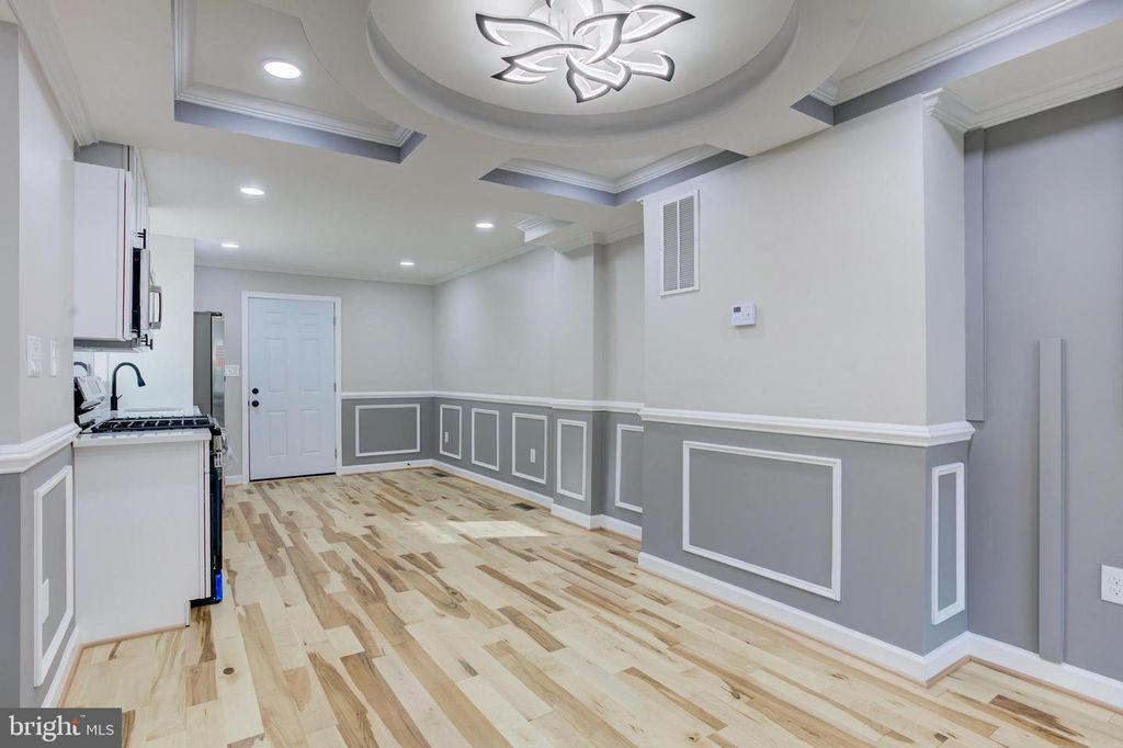Image 11 of property listing at 4111 AUDREY AVE, Baltimore, MD 21225
