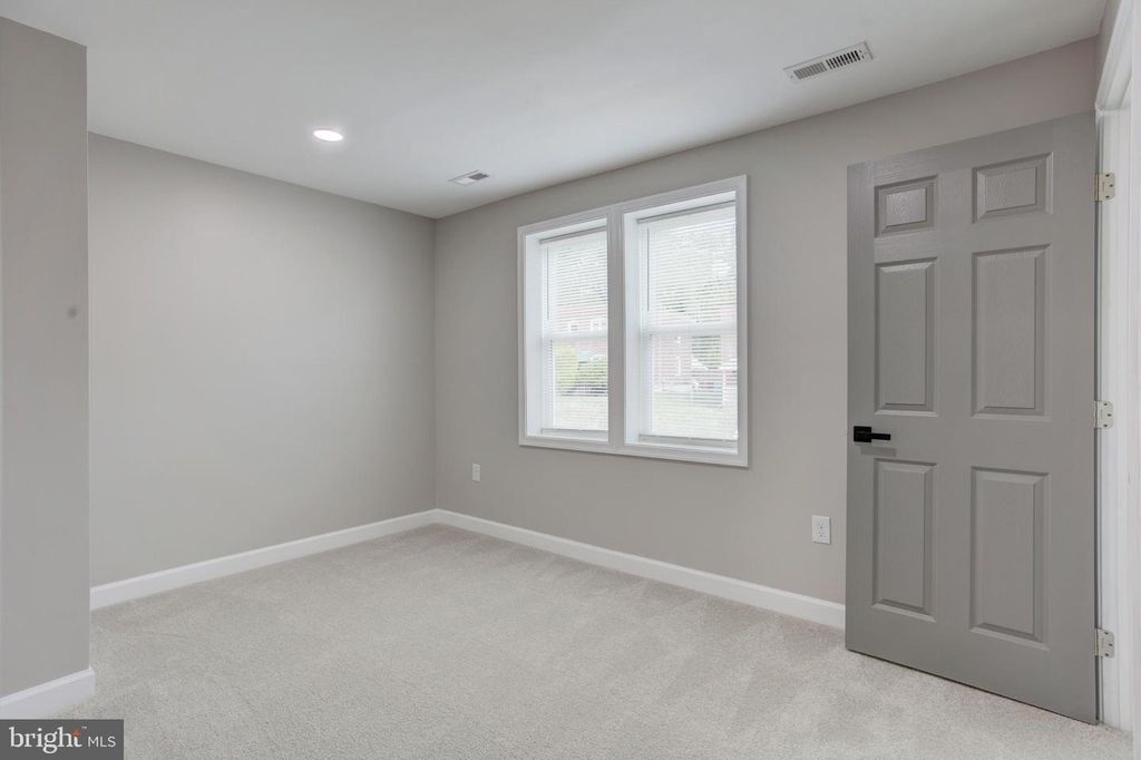 Image 21 of property listing at 4111 AUDREY AVE, Baltimore, MD 21225