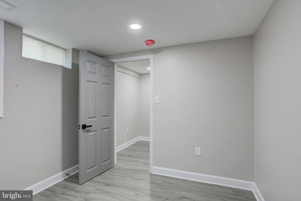 Image 27 of property listing at 4111 AUDREY AVE, Baltimore, MD 21225