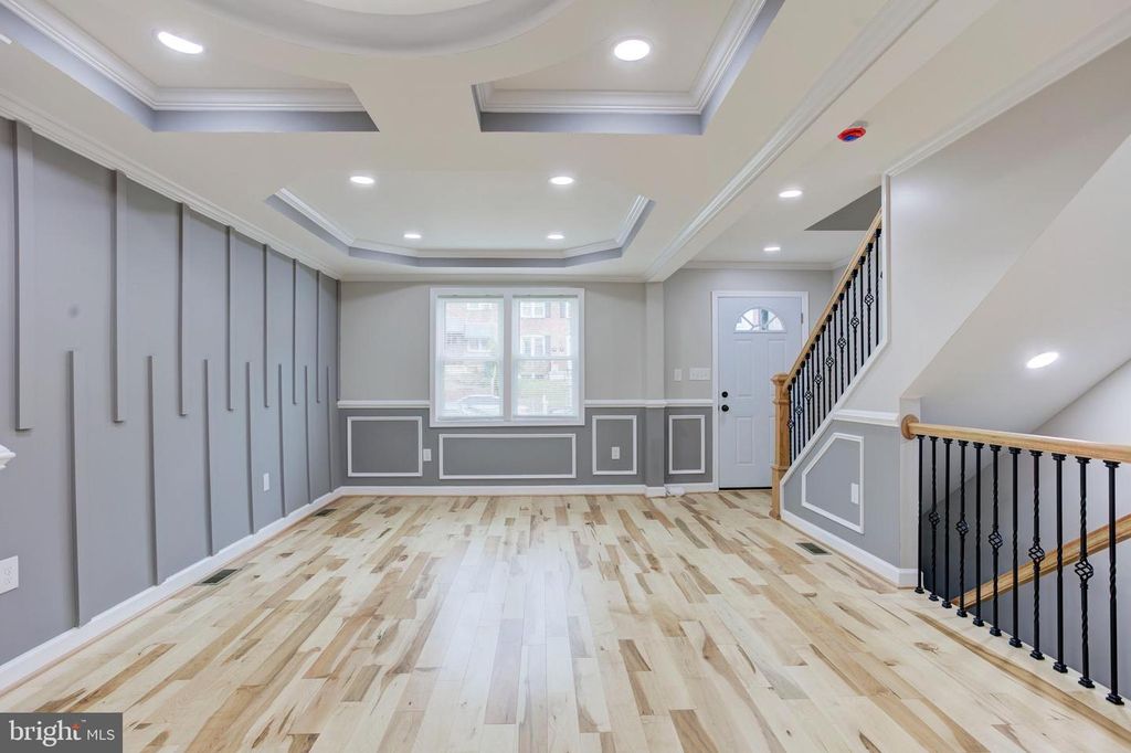 Image 7 of property listing at 4111 AUDREY AVE, Baltimore, MD 21225