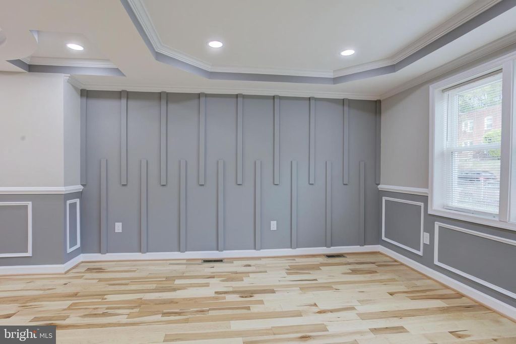 Image 9 of property listing at 4111 AUDREY AVE, Baltimore, MD 21225