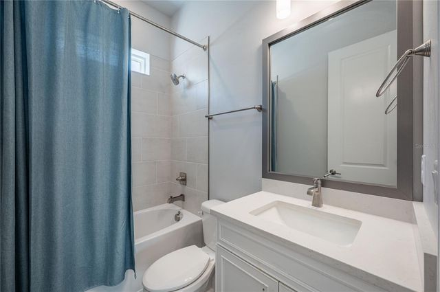 2400 EZZELL COURT, Sarasota, FL 34237