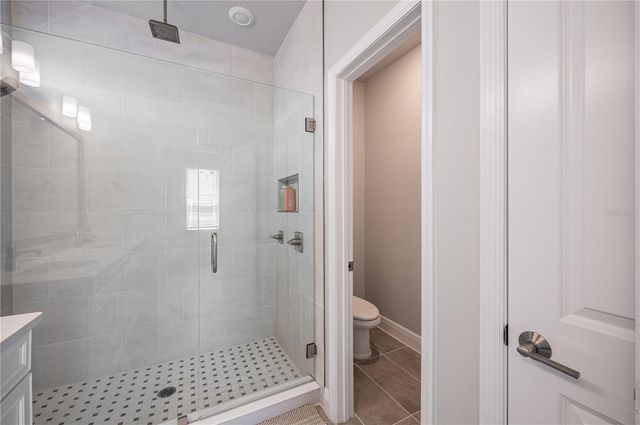 2400 EZZELL COURT, Sarasota, FL 34237