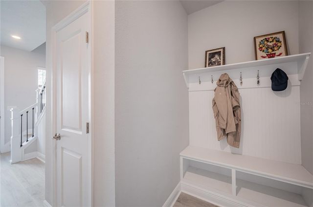 2400 EZZELL COURT, Sarasota, FL 34237