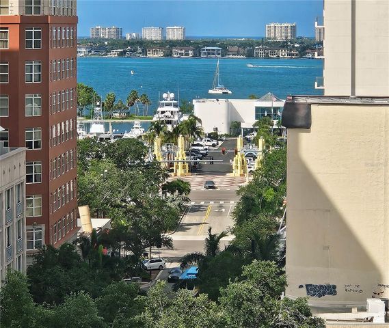 2400 EZZELL COURT, Sarasota, FL 34237
