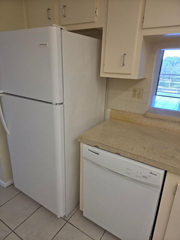 1820 N 81ST Avenue 3404, North Lauderdale, FL 33068