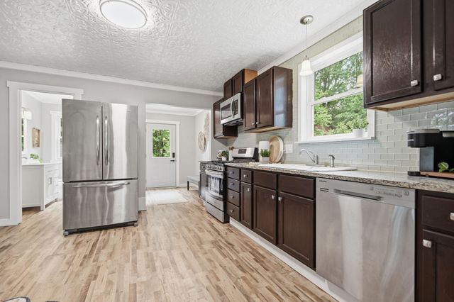 420 Oak Street, Hudson, WI 54016