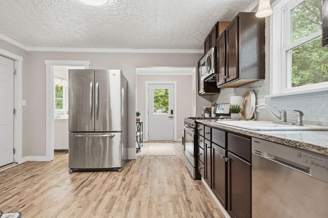 420 Oak Street, Hudson, WI 54016