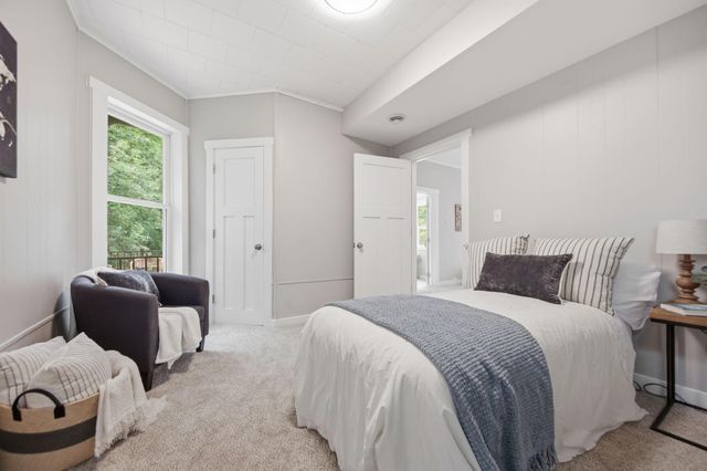420 Oak Street, Hudson, WI 54016