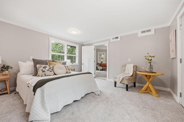 420 Oak Street, Hudson, WI 54016