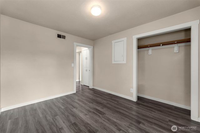 408 S Parkway Avenue, Battle Ground, WA 98604