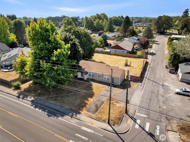 408 S Parkway Avenue, Battle Ground, WA 98604